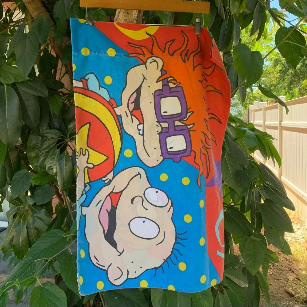 Vintage 90s Rugrats graphic pillow case